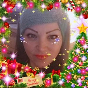 Meet your Posher, Alejandra